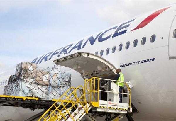 Air France-KLM annonce une augmentation du montant d'acceptation maximum de son offre de rachat en cours