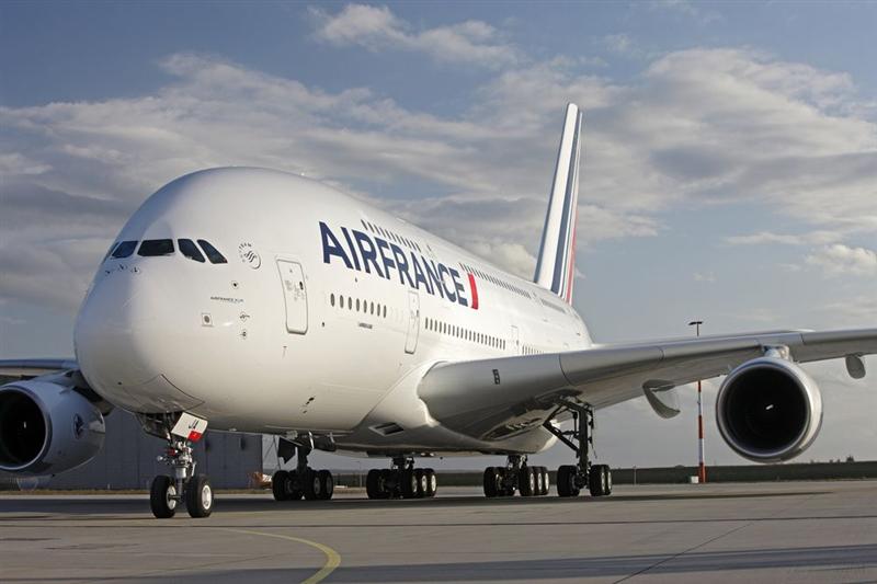Air France KLM retombe sur les 10 euros