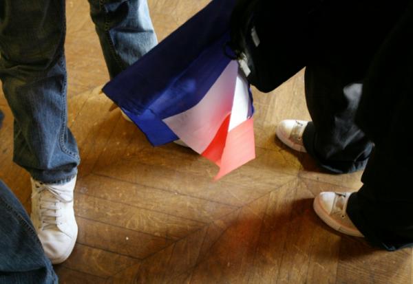 Près de huit jeunes sur dix (78%) estiment que les responsables politiques "préparent mal leur avenir" 