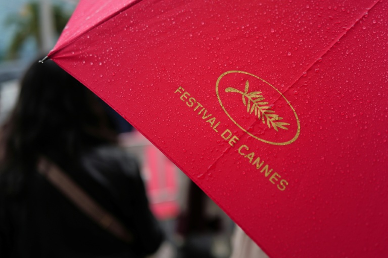 Un parapluie au logo du festival de Cannes lors de la 78e édition, le 20 mai 2025
