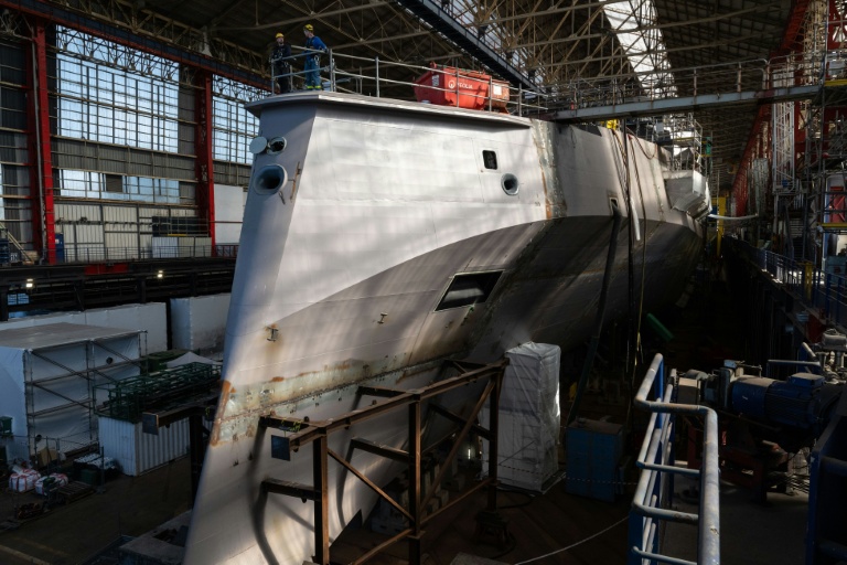 Dans les ateliers de Naval Group à Lorient, dans l'ouest de la France, où sont fabriquées des frégates, le 30 septembre 2026