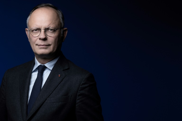 Edouard Philippe, maire du Havre et président du parti Horizons, le 26 février 2025 à Paris