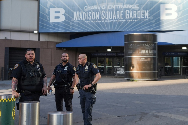 La police devant le Madison Square Garden à New York le 2 juillet 2026