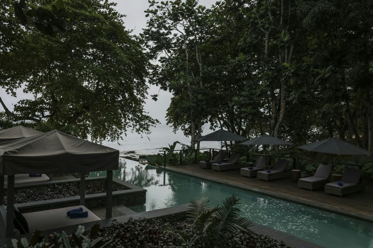 La piscine de l'hôtel de Sundy, à Sao Tomé-et-Principe, le 1er août 2026