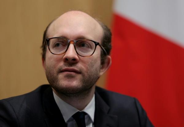 Le député Horizons Jérémie Patrier-Leitus, président de la commission d'enquête sur l'audiovisuel public, lors d'une audition à l'Assemblée nationale, le 2 février 2026 à Paris