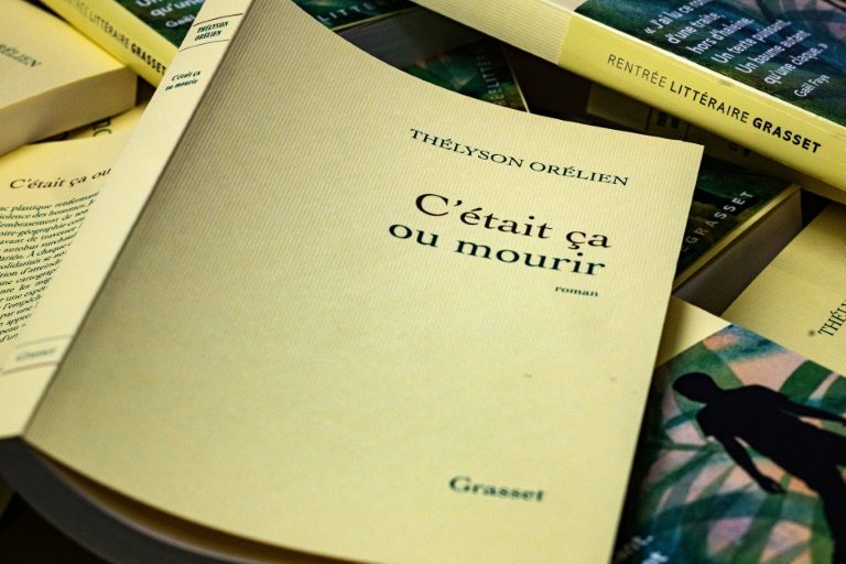 Des exemplaires du livre 