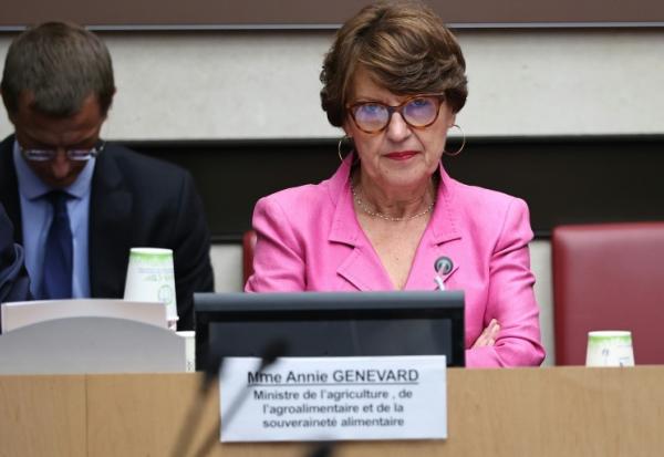 La ministre de l'Agriculture Annie Genevard à Paris le 16 septembre 2026