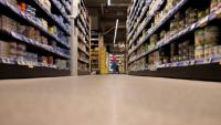 "Dans les supermarchés, les promotions censées vous permettre de faire des économies poussent surtout à acheter des aliments mauvais pour la santé", dénoncent sept associations