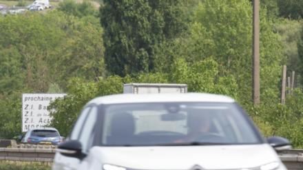 L'association de consommateurs CLCV (Consommation, logement et cadre de vie) a annoncé mercredi lancer une action de groupe visant le constructeur automobile Stellantis au nom de 150 propriétaires de voitures équipées d'airbags Takata défectueux