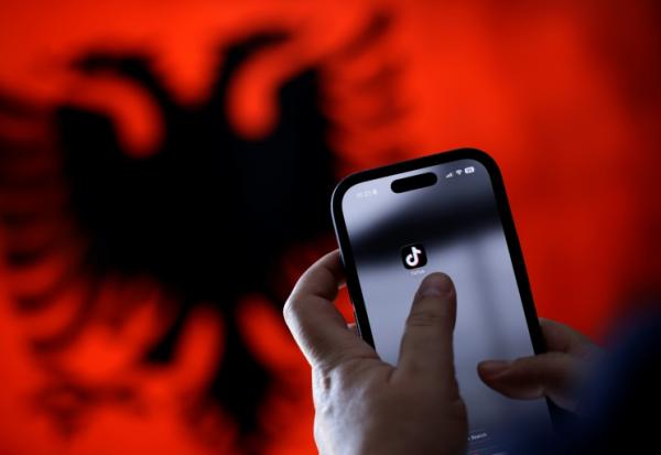 Le logo de l'application TikTok sur un écran de smartphone