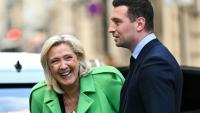 La président du groupe parlementaire RN Marine Le Pen et le président du parti Jordan Bardella à Paris le 11 mars 2026
