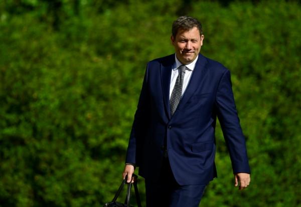 Le ministre allemand des Finances Lars Klingbeil arrive au séminaire gouvernmental à Neuhardenberg, 25 août 2026