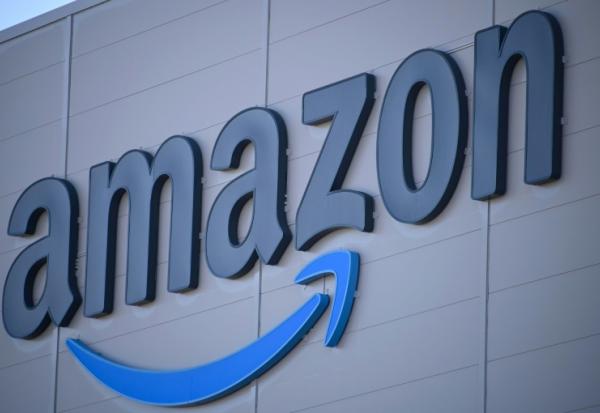 Le géant américain de l'e-commerce Amazon a annoncé mardi investir plus de 15 milliards d'euros en France sur trois ans, avec à la clé la création de plus de 7.000 emplois en CDI