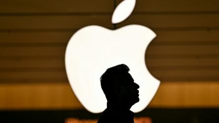 Apple a retiré jeudi de son magasin d'applications AppStore plusieurs applications mobiles utilisées pour signaler anonymement les déplacement de la police de l'immigration américaine