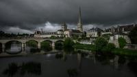 Classé par l'Unesco, le pont médiéval de Saint Savin sur la rivière Gartempe dans le département de la Vienne, photographié le 17 mai 2026, avait été construit pour relier Poitiers et Bourges.
