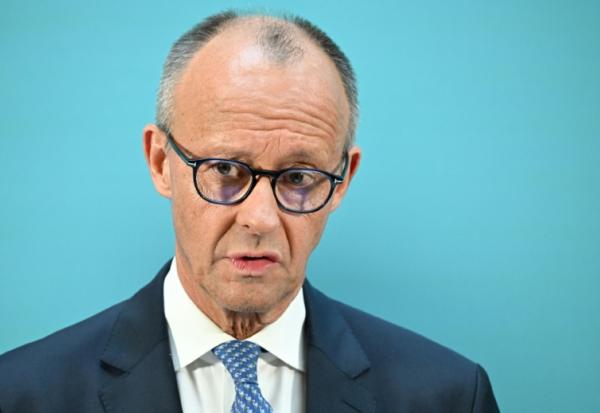 Le chancelier allemand Friedrich Merz devant la presse, le 29 juillet 2026 à Berlin