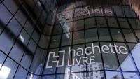 Le groupe d'édition Hachette a rappelé mercredi trois manuels de révision parascolaires qui qualifient de "colons juifs" les victimes de l'attaque du 7-octobre 2023 en Israël, une "falsification des faits" dénoncée par Emmanuel Macron et les organisations juives
