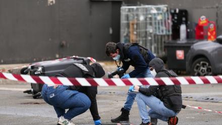 La police intervient sur les lieux de tirs à Trappes, dans les Yvelines, le 23 octobre 2026