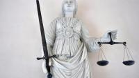 Au procès de quatre responsables de l'ancienne société immobilière Finaxiome, accusés d'avoir lésé des centaines de personnes, les parties civiles exaspérées après quinze ans de procédure espèrent toujours justice