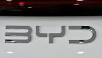 Le constructeur automobile chinois BYD est en discussion avec Stellantis et d’autres constructeurs européens pour reprendre des usines sous-utilisées en Europe
