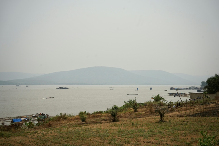 Le fleuve Congo vu du port fluvial de Bende-Bende, à Maluku en République démocratique du Congo (RDC), le 20 août 2026
