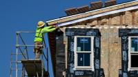 Construction d'une maison dans la ville d'Alhambra, en Californie, le 19 mars 2026.