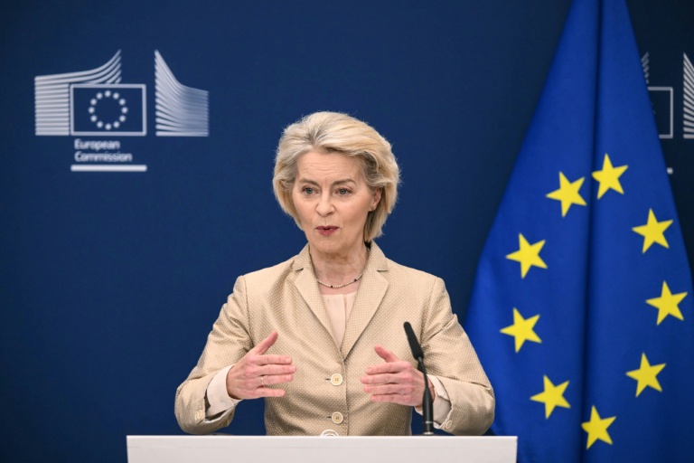 La présidente de la Commission européenne, Ursula von der Leyen, présente le plan EU Inc., lors d'une conférence de presse à Bruxelles, le 18 mars 2026