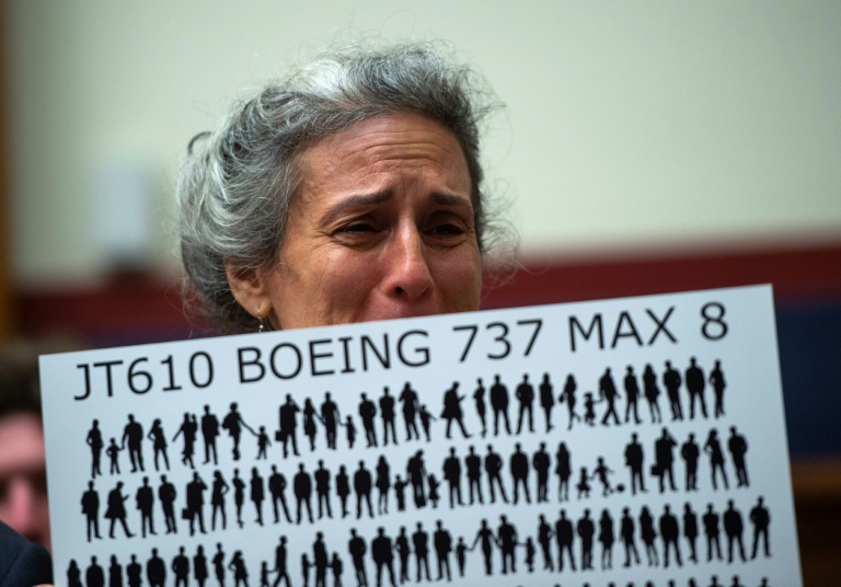 Nadia Milleron, la mère de Samya Stumo, décédée dans le crash du vol ET302 d'Ethiopian Airlines, lors d'une audition au Capitole sur l'état du Boeing 737 MAX au Capitole, le 19 juin 2019 à Washington