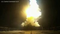Image tirée d'une vidéo diffusée le 17 juillet 2026 par le Commandement central américain (Centcom) montrant ce que l'armée présente comme de nouvelles frappes sur des sites stratégiques militaires iraniens 