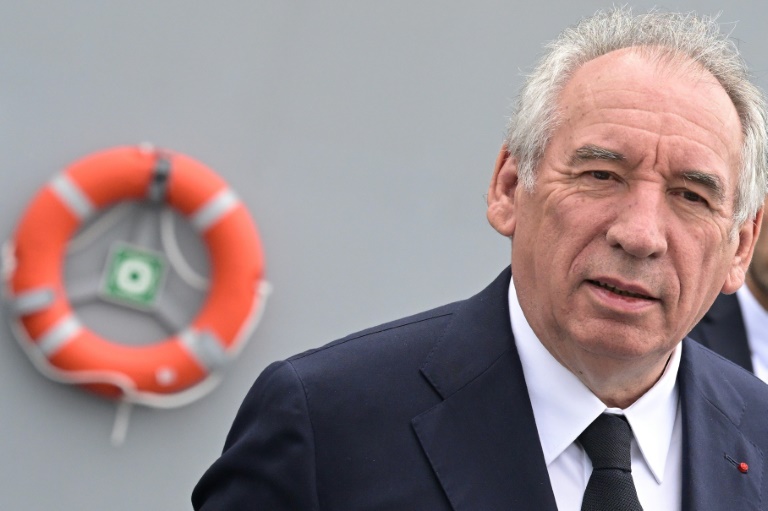 Le Premier ministre François Bayrou lors d'une visite des Chantiers de l'Atlantique à Saint-Nazaire, le 26 mai 2025