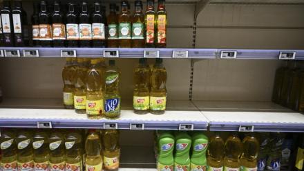 L'hexane est massivement utilisé par l'industrie agroalimentaire pour extraire des huiles végétales