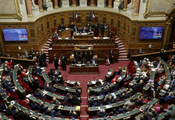 Les sénateurs votent le budget de la Sécurité sociale au Sénat, le 26 novembre 2025 à Paris