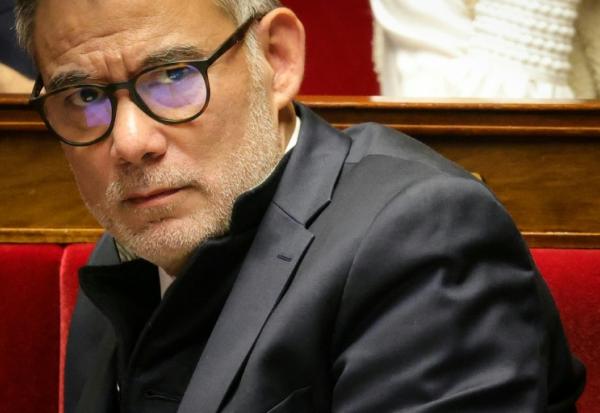 Le patron des socialistes Olivier Faure lors des débtas sur le budget à l'Assemblée nationale, le 24 octobre 2025 à Paris 