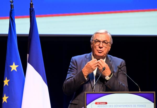 François Sauvadet  le 15 novembre 2024 à Angers lors des Assises des Départements de France