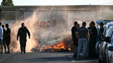 Les pêcheurs bloquent l'accès au dépôt de carburant de Frontignan, dans l'Hérault, le 16 septembre 2026