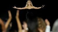 La chanteuse canadienne Céline Dion lors du défilé L'Oréal Paris présentant la collection femme Printemps/Été 2027, dans le cadre de la Fashion Week de Paris, le 28 septembre 2026