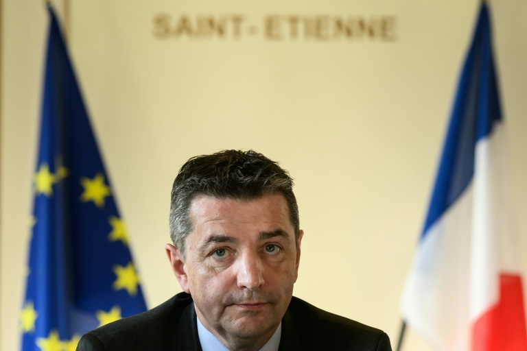 Le maire de Saint-Etienne, Gaël Perdriau, assiste à une conférence de presse, le 29 janvier 2024 à Saint-Etienne (Loire)