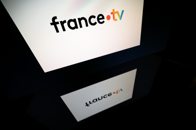 Les syndicats CGT, CFDT et SNJ de France Télévisions ont déploré jeudi le recrutement d'un responsable du magazine Valeurs actuelles comme éditorialiste sur France Inter et sur France Télévisions, jugeant qu'ainsi 