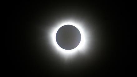 Une éclipse solaire totale observée depuis Nazas, dans l'État de Durango, le 8 avril 2024 au Mexique
