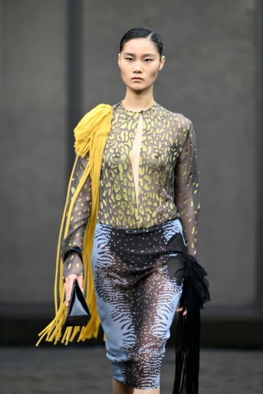 Défilé de la collection Ferragamo prêt-à-porter femme printemps/été 2026 à la Fashion Week de Milan, le 27 septembre 2025