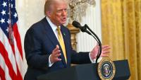 Le président américain Donald Trump prononce un discours lors d'une réception avec des membres républicains du Congrès à la Maison Blanche à Washington, le 22 juillet 2025