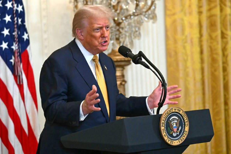 Le président américain Donald Trump prononce un discours lors d'une réception avec des membres républicains du Congrès à la Maison Blanche à Washington, le 22 juillet 2025