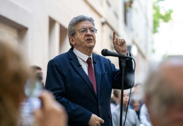 Jean-Luc Mélenchon, chef de file de LFI, lors d'un meeting à Marseille, le 7 mai 2026