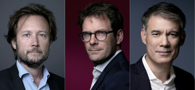 Le chef des députés socialistes Boris Vallaud (à gauche), le maire socialiste de Rouen Nicolas Mayer-Rossignol (au centre) et le premier secrétaire du Parti socialiste Olivier Faure