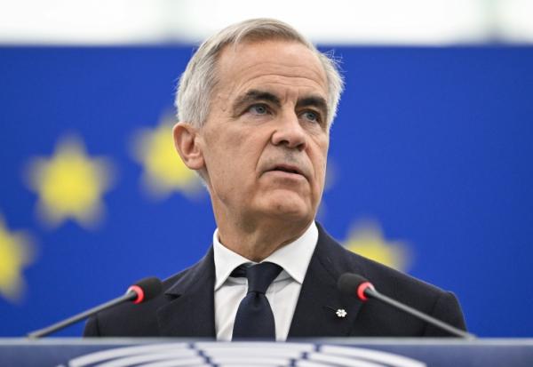 Le Premier ministre canadien Mark Carney dans l'hémicycle du Parlement européen à Strasbourg, dans l'est de la France, le 17 septembre 2026