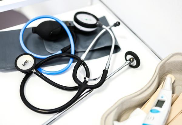 Le gouvernement a dévoilé lundi les grandes lignes de sa riposte face à une désinformation en santé devenue "massive"