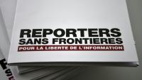 Reporters sans Frontières a demandé lundi l'ouverture d'une "enquête officielle" en Côte d'Ivoire après l'arrestation début juillet à Abidjan d'un journaliste béninois réfugié politique au Togo et son extradition vers Cotonou