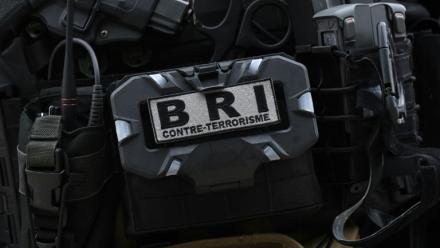 Lundi, en Loire-Atlantique, la Brigade de répression du banditisme (BRB), avec l'appui de la Brigade de recherche et d'intervention (BRI), a déjoué un projet d'enlèvement, dernier épisode en date d'une série de rapts ou de tentatives dans le secteur des cryptomonnaies