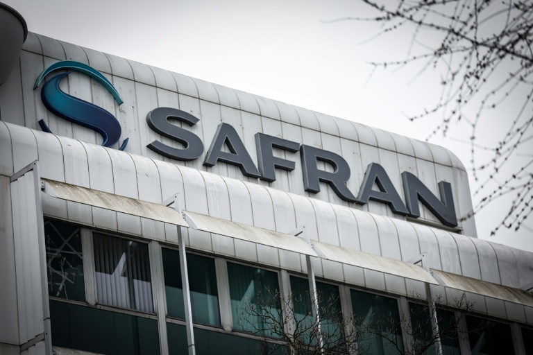 Logo de Safran sur son siège à Paris, le 13 février 2026