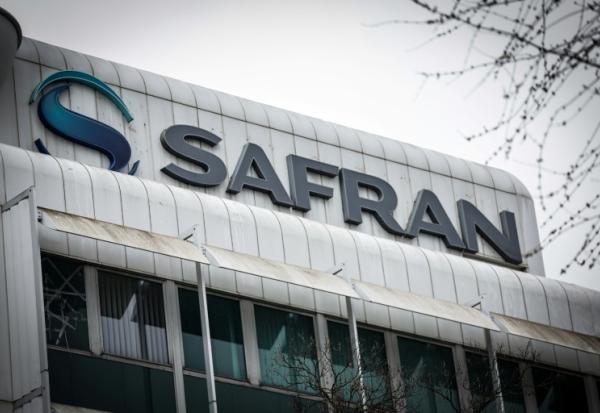 Logo de Safran sur son siège à Paris, le 13 février 2026